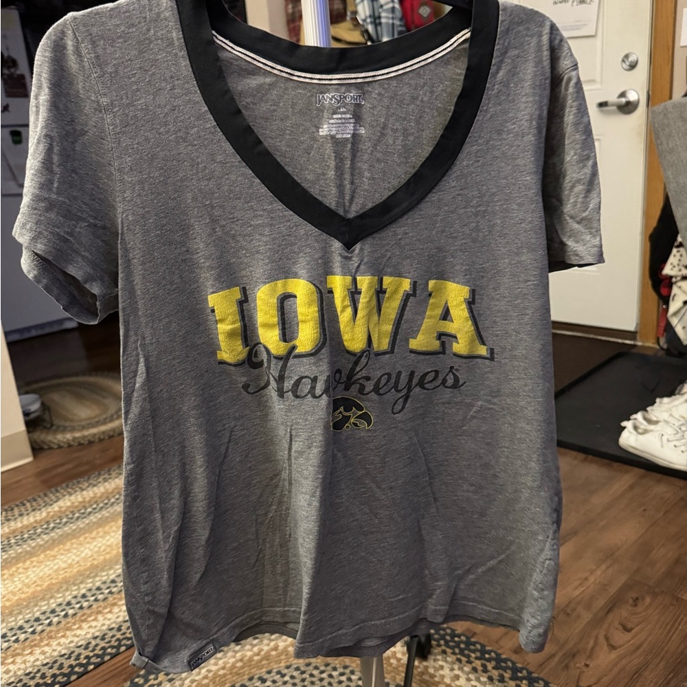 Jansport Gray Iowa Hawkeyes Short Sleeve Tee